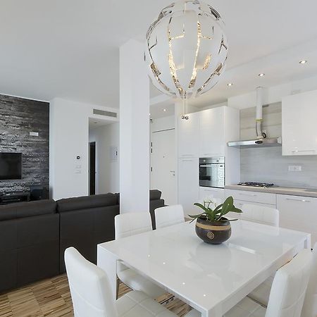Attico Stema Luxury Apartamento Misano Adriatico Exterior foto